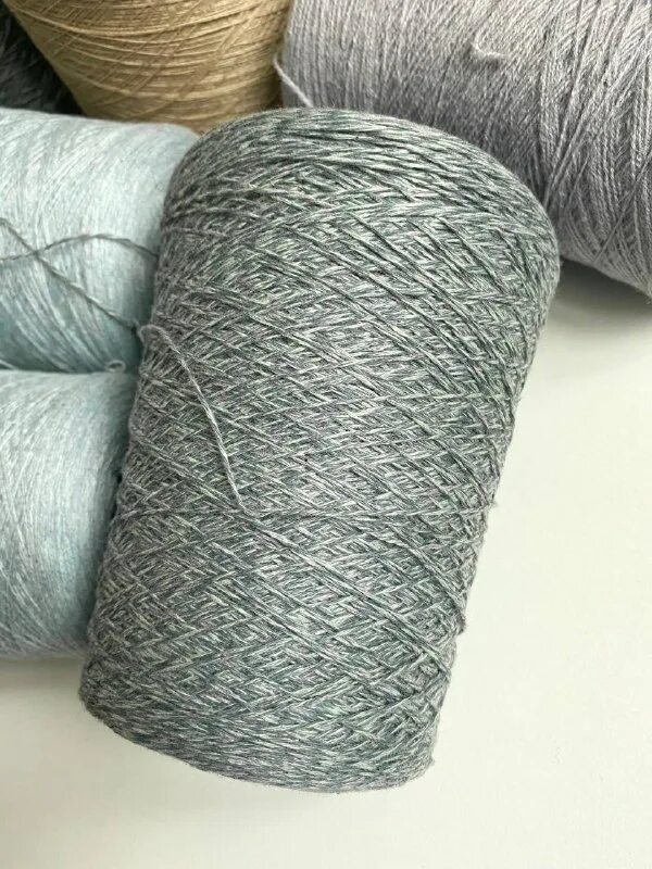 Filati с пайетками. терракот пряжа. ниткоф итальянская пряжа. пряжа adelia mia print. Igea viscolana 900м/100г, 100% вискоза.