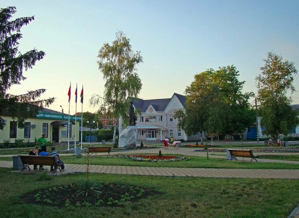 Станица тимашевская краснодарский край. Тимашевск краснодарский край отзывы. Тимашевск площадь города. Монастырь в тимашевске. Тимашевск краснодарский.