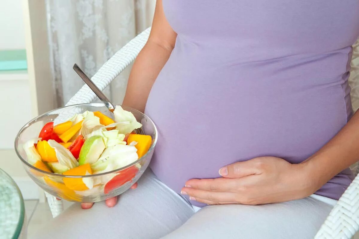 Беременным есть фрукты. Питание для беременных. Сладости для беременным. Вкусная еда для беременных. Капуста для беременных.