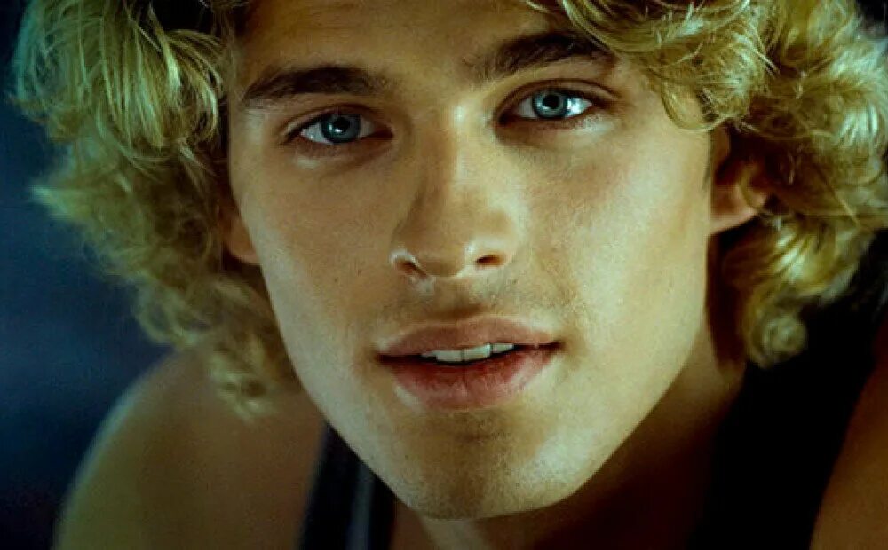 Фильм бондарчука обитаемый остров. Василий степанов обитаемый остров. Обитаемый остров максим каммерер. Василий степанов обитаемый остров. Василий степанов обитаемый остров.