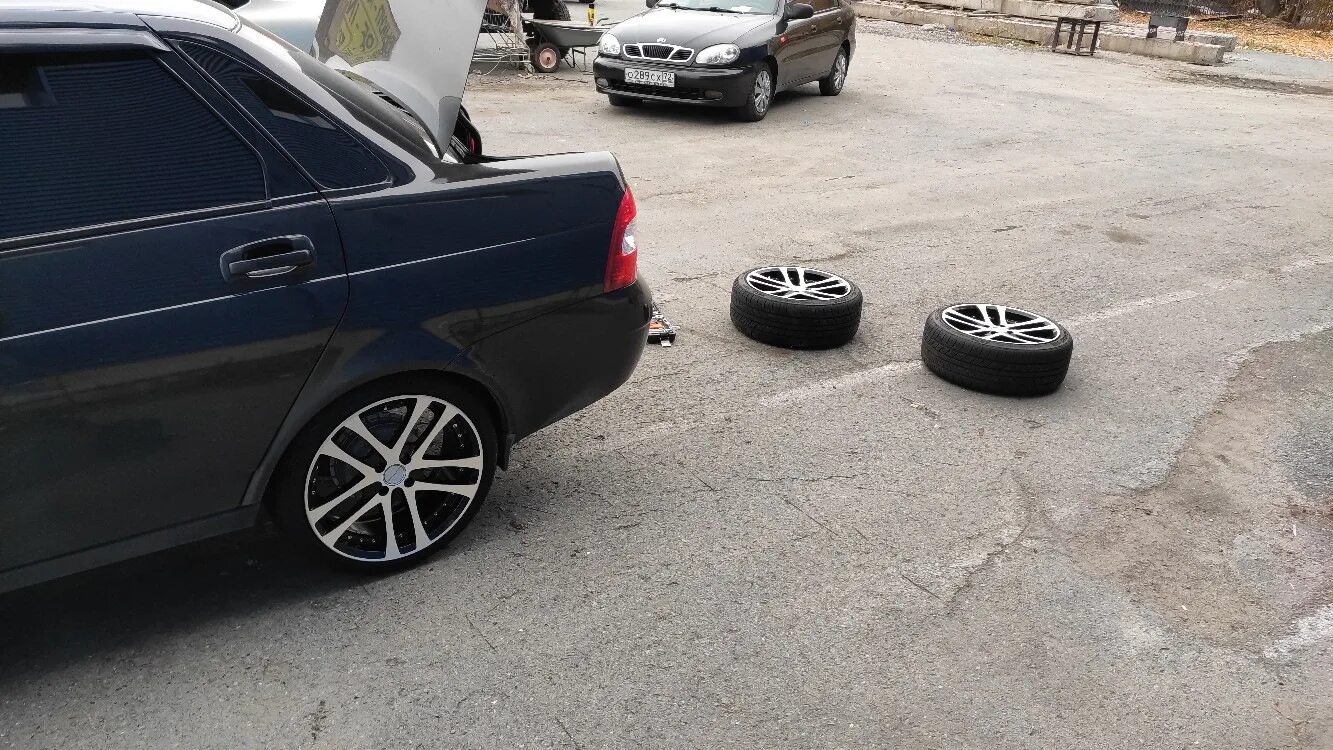 Приора рельсы r17. Приора рельсы r17. Приора рельсы р16. Рельсы r17 приора седан. Рельсы r17 приора седан.