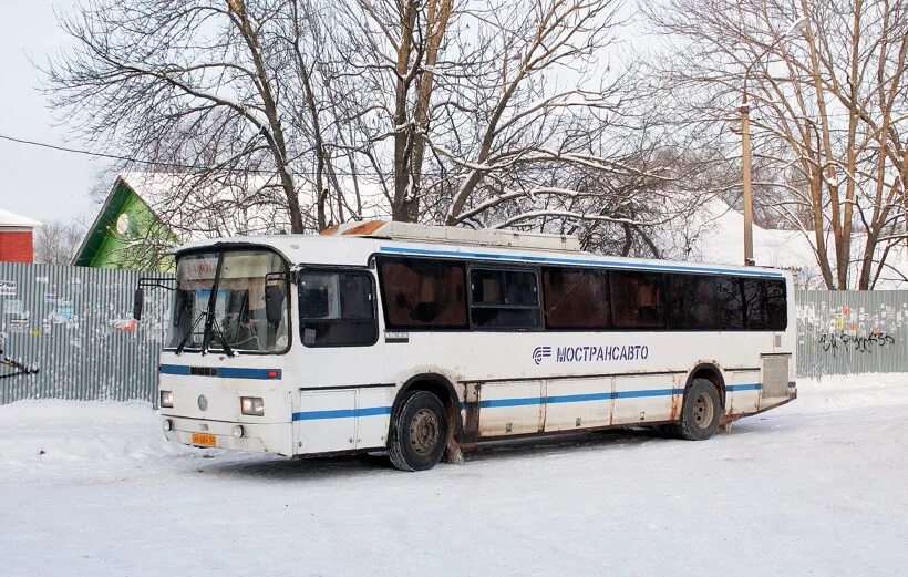 Автобус волоколамск. Автостанция волоколамск. Автобус волоколамск. Автобус волоколамск. Автобусы фабрика волоколамск.