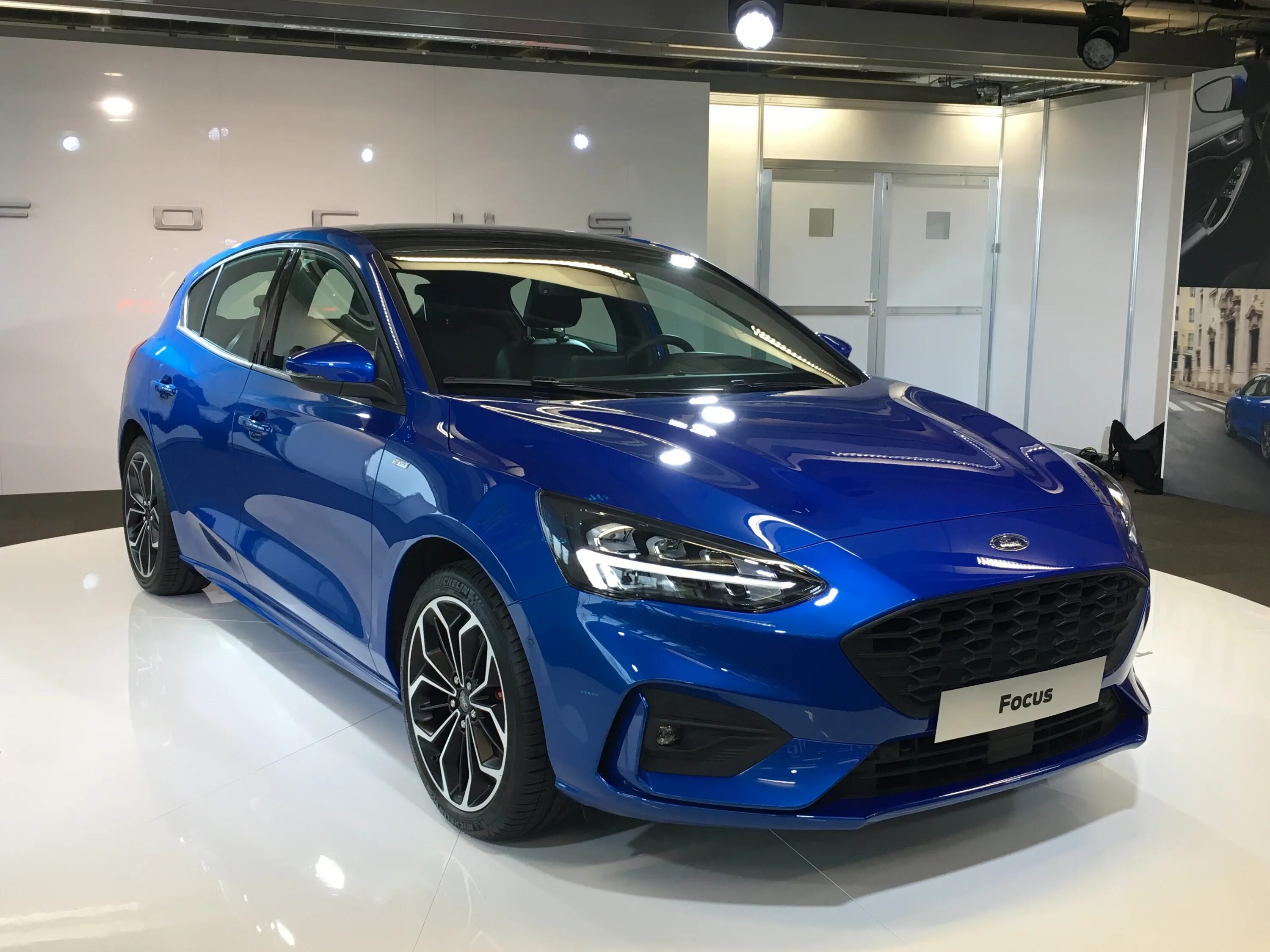 Форд фокус 4 2018. Ford focus 2018 хэтчбек. Ford focus hatchback 2020. Ford focus sedan 2018. Ford focus 4 хэтчбек.