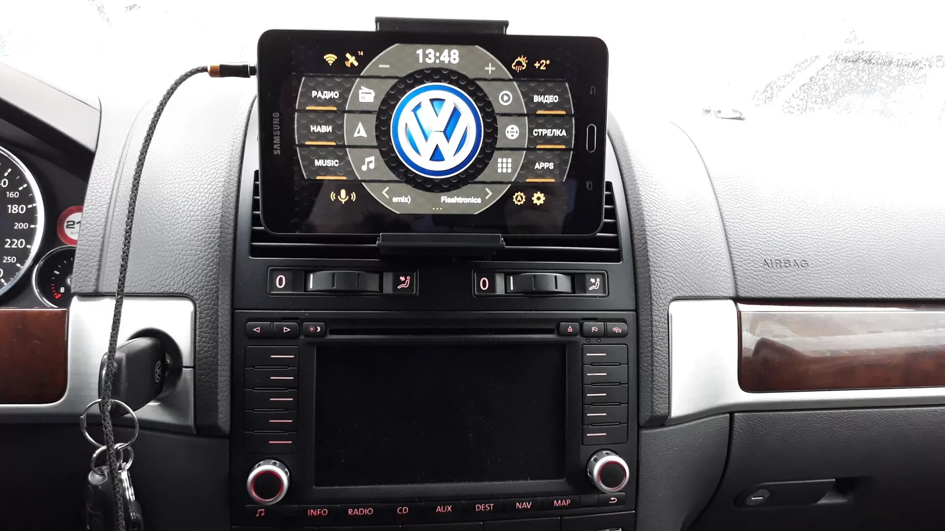 Магнитола Туарег 1. Мультимедиа Android для VW Touareg 2008. Магнитола Фольксваген Туарег 2008. Volkswagen Touareg 2004 магнитола. Магнитола volkswagen touareg