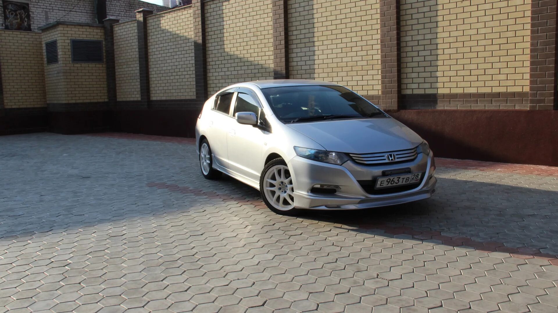 Хонда инсайт диски. Honda Insight r17 диски. Honda Insight r16. Honda Insight r18. Honda Insight 2 диски.