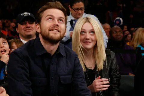 Fanning 1 2