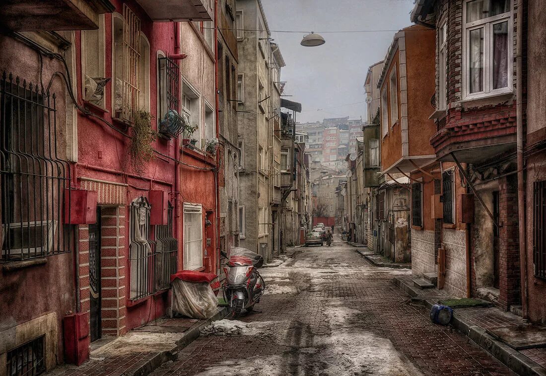 Стамбул старый город султанахмет. Старый Балат Стамбул. Улочки Стамбула старый город. Стамбул старый город Бейоглу. Стамбул улочки Султанахмет.