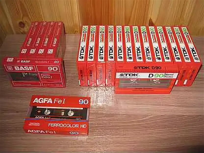 Кассета agfa fei 90. Аудиокассета agfa 90. Кассетах агфа. Agfa кассета магнитофонная. Кассеты 80-х годов agfa.