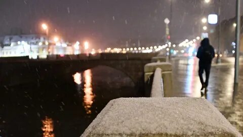 Снег в москве 14 октября