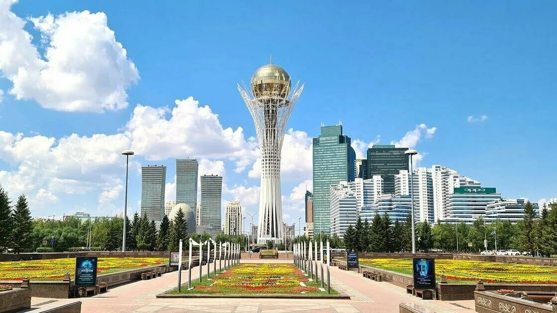 Монумент Астана-Байтерек Казахстан. Столица Казахстана Нурсултан 2020. Столица Казахстана 2022.
