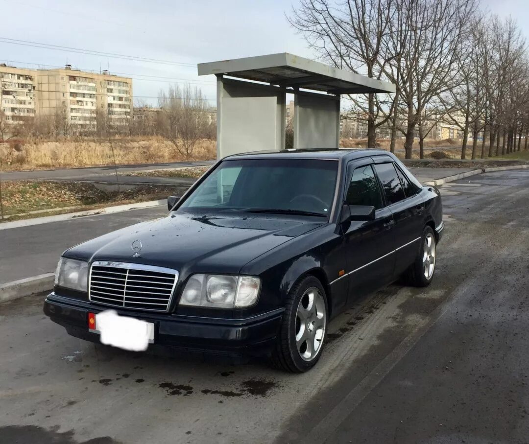 Мерседес 124 авито. Авито в 124. Mercedes w124 e500. Mercedes-benz 200 1990. Кузовщина на мерседес 124 кузов.