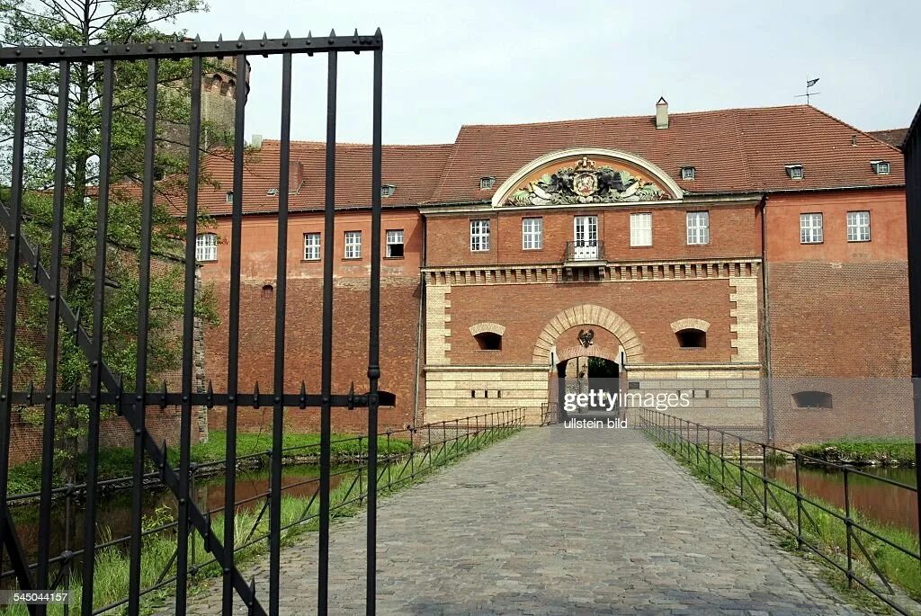 Цитадель берлина. Цитадель берлина. Цитадель шпандау. Цитадель шпандау в берлине. Цитадель шпандау в берлине.