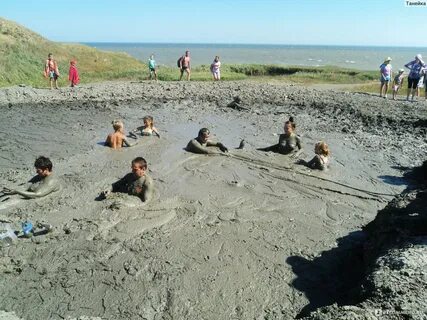 Кучугуры грязевой вулкан