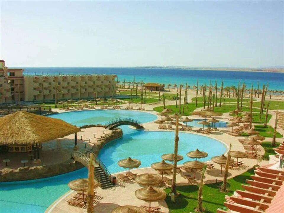 Египет саль хашиш отели. Египет хургада пирамиса саль хашиш. Dessole pyramisa sahl hasheesh 5 египет. Пирамиса саль хашиш хургада 5. Отель pyramisa sahl hasheesh resort.