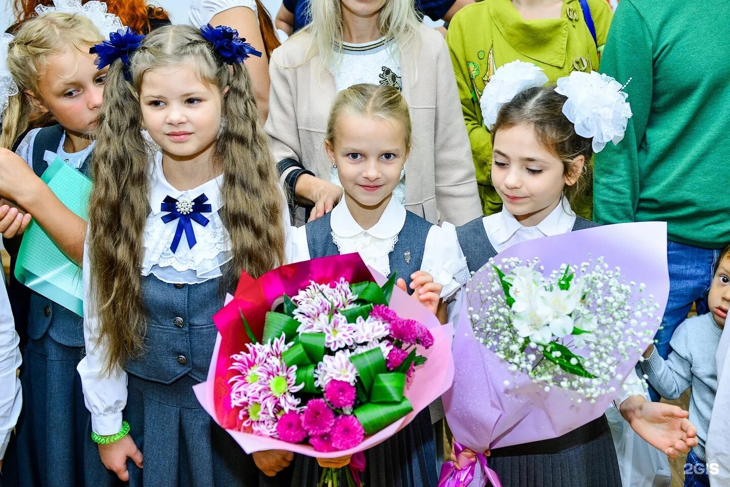Школа 1 владивосток. Дальневосточная школа владивосток. Школа минером. Школа минером. 26 школа владивосток.
