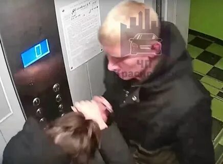 Бабы в лифте
