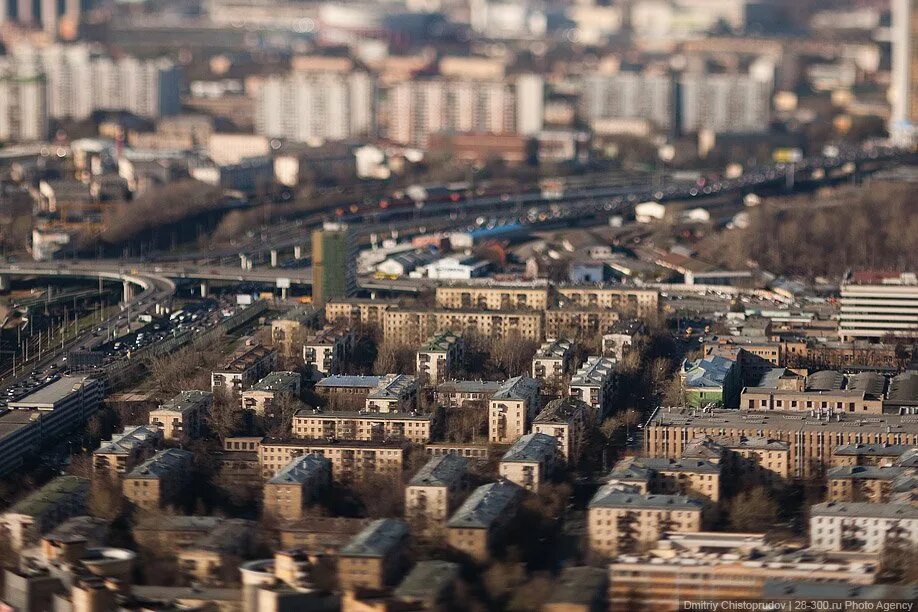 200 метров москва. Москва тилт шифт. Масштабность в фотографии. Масштабные фотографии. Миниатюрная Москва.