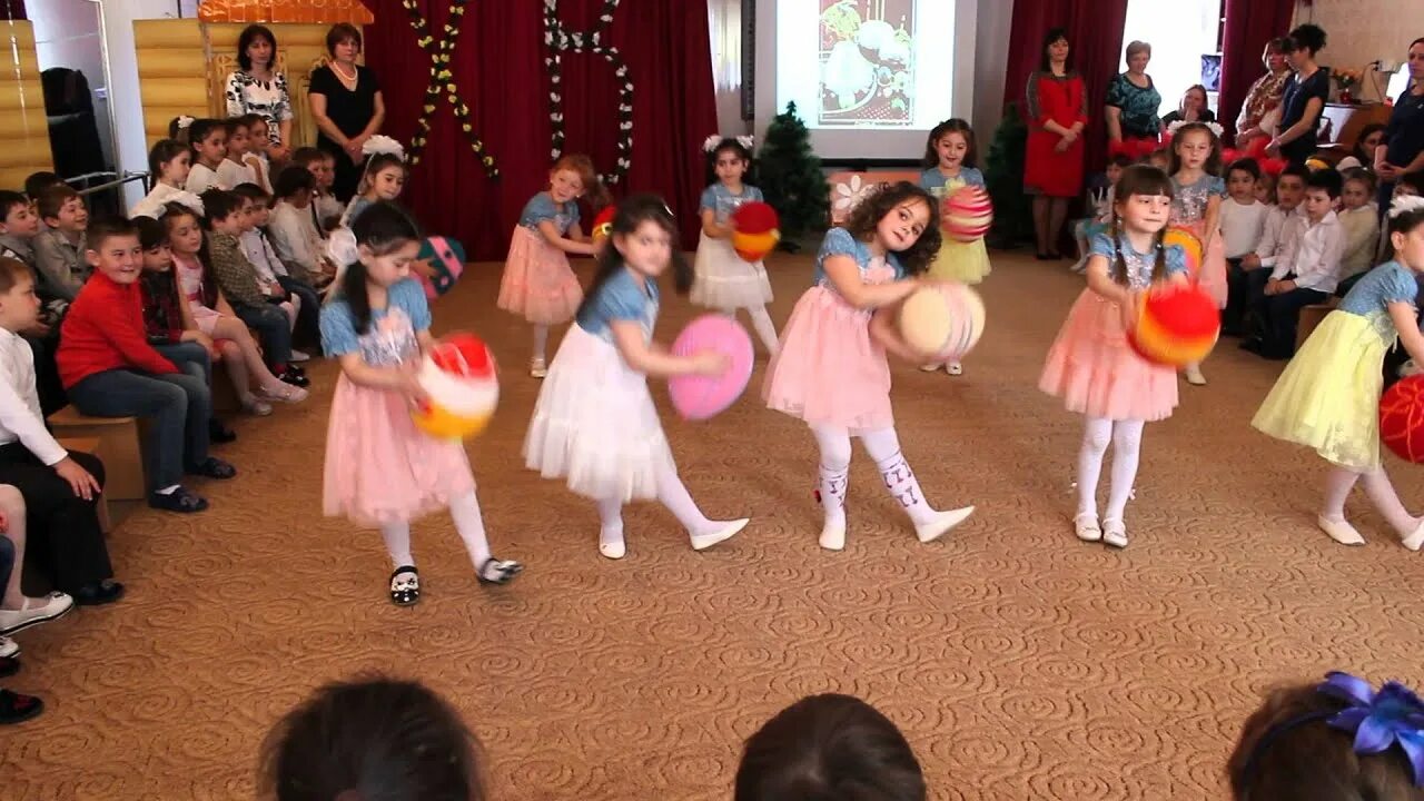 Танец на пасху в детском саду