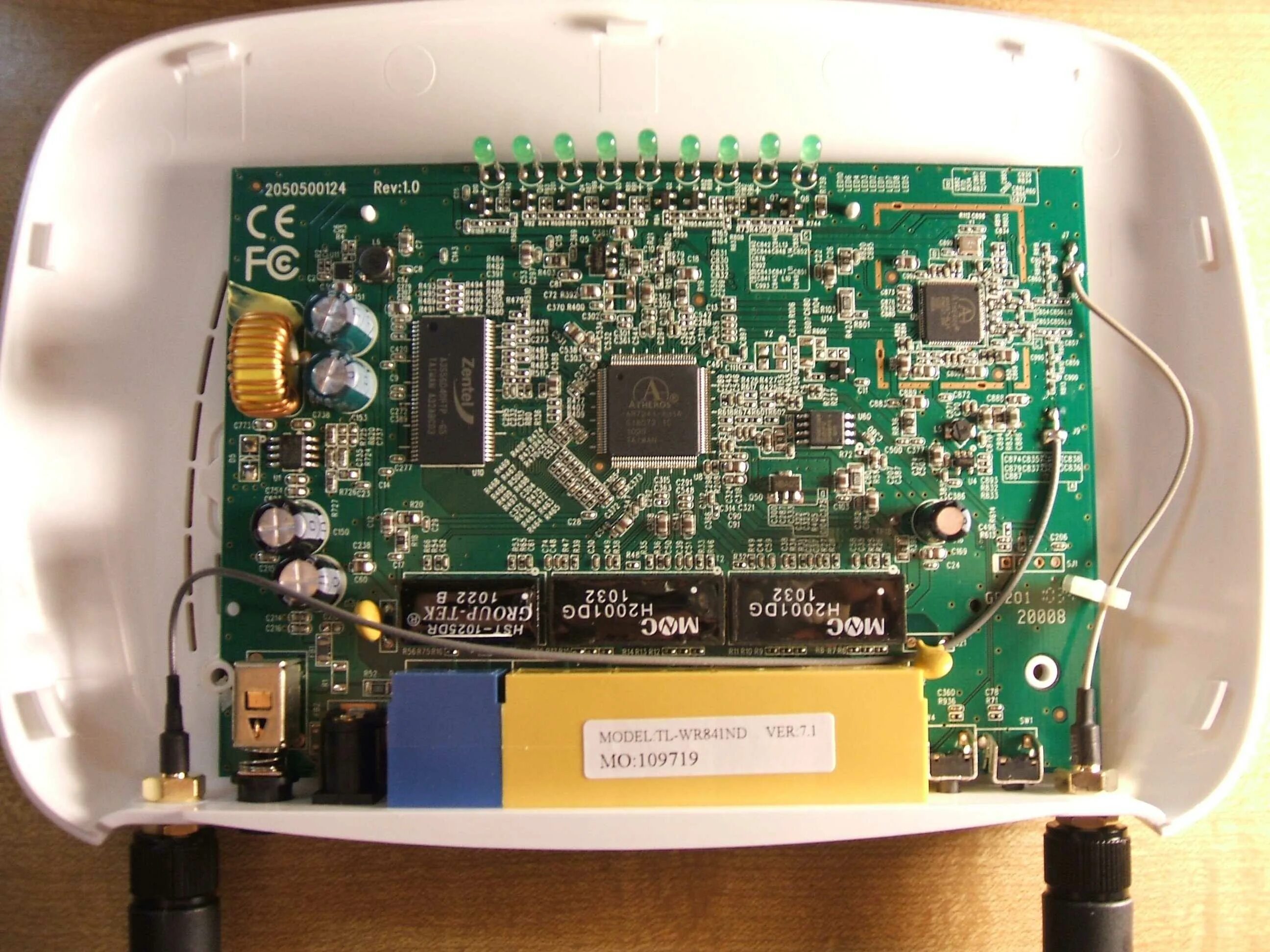 Роутер tp link tl wr841nd. Tp-link tl-wr841n. tp-link:tl-wr841. роутер тп линк 841.