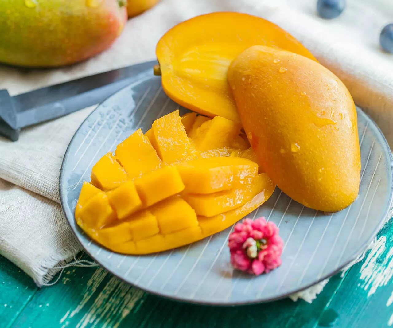 Манго польза фрукта. Манго (фрукт). Манго Королевский. Аэстетика манго. Манго кат Чу.