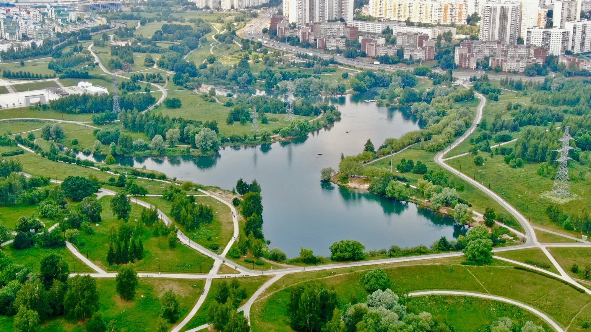 Парк 10 км от москвы. Парк фили москва. Парк олимпийской деревни мичуринский проспект. Центральный парк красногорск. , поселок "икс-парк".