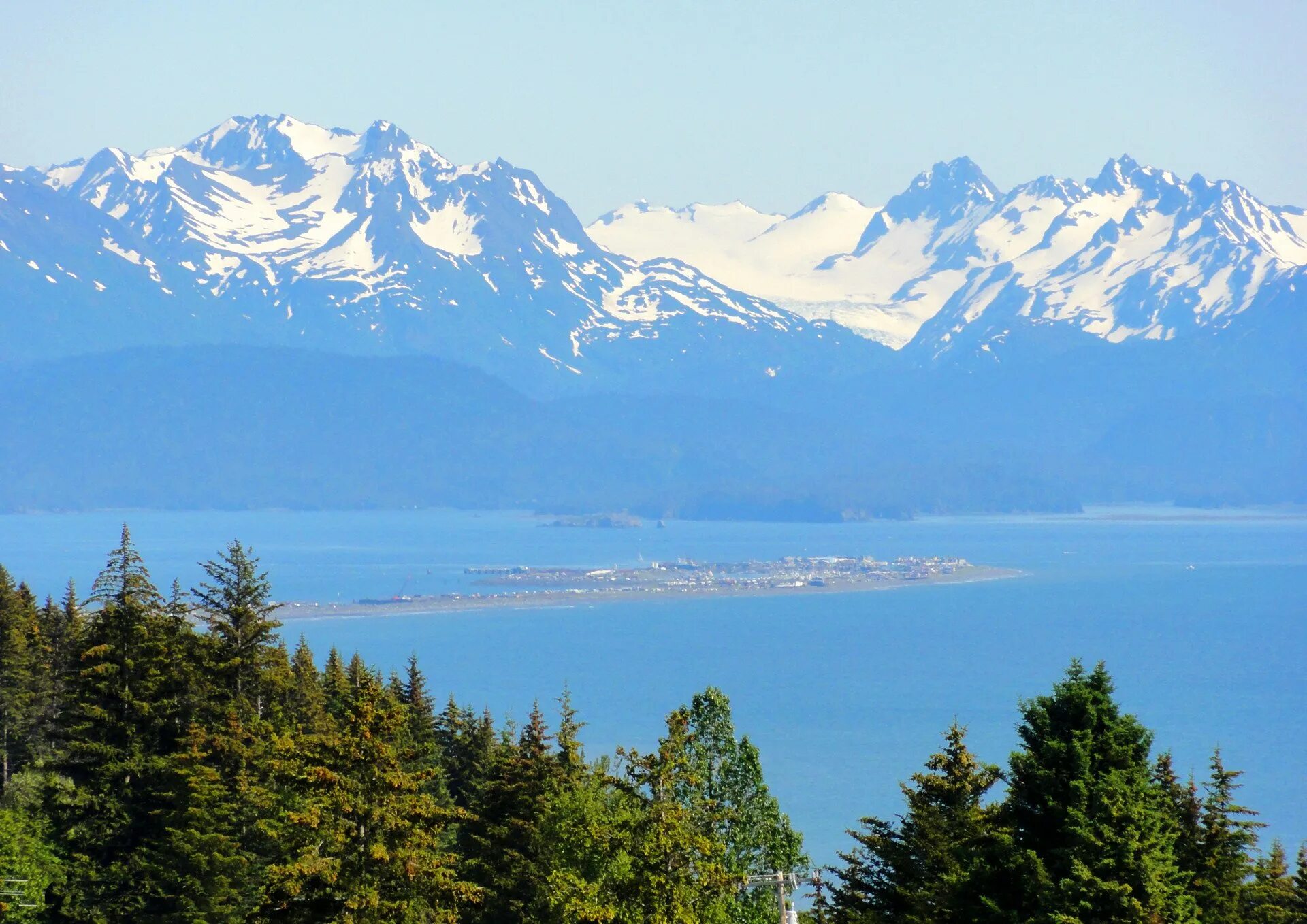 Штат аляска. Аляска на карте россии. Аляска на карте мира граница с россией. Где находится аляска. Аляска на данный момент.