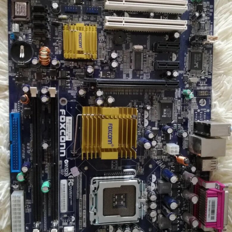 Foxconn n15235. N15235 foxconn nix. материнская плата foxconn n15235 ddr3. foxconn n15235 встроенная видеокарта. n15235 q45m02s1.