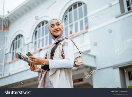 13 144 рез. по запросу «Tourist hijab» — изображения, стоковые фотографии, ...
