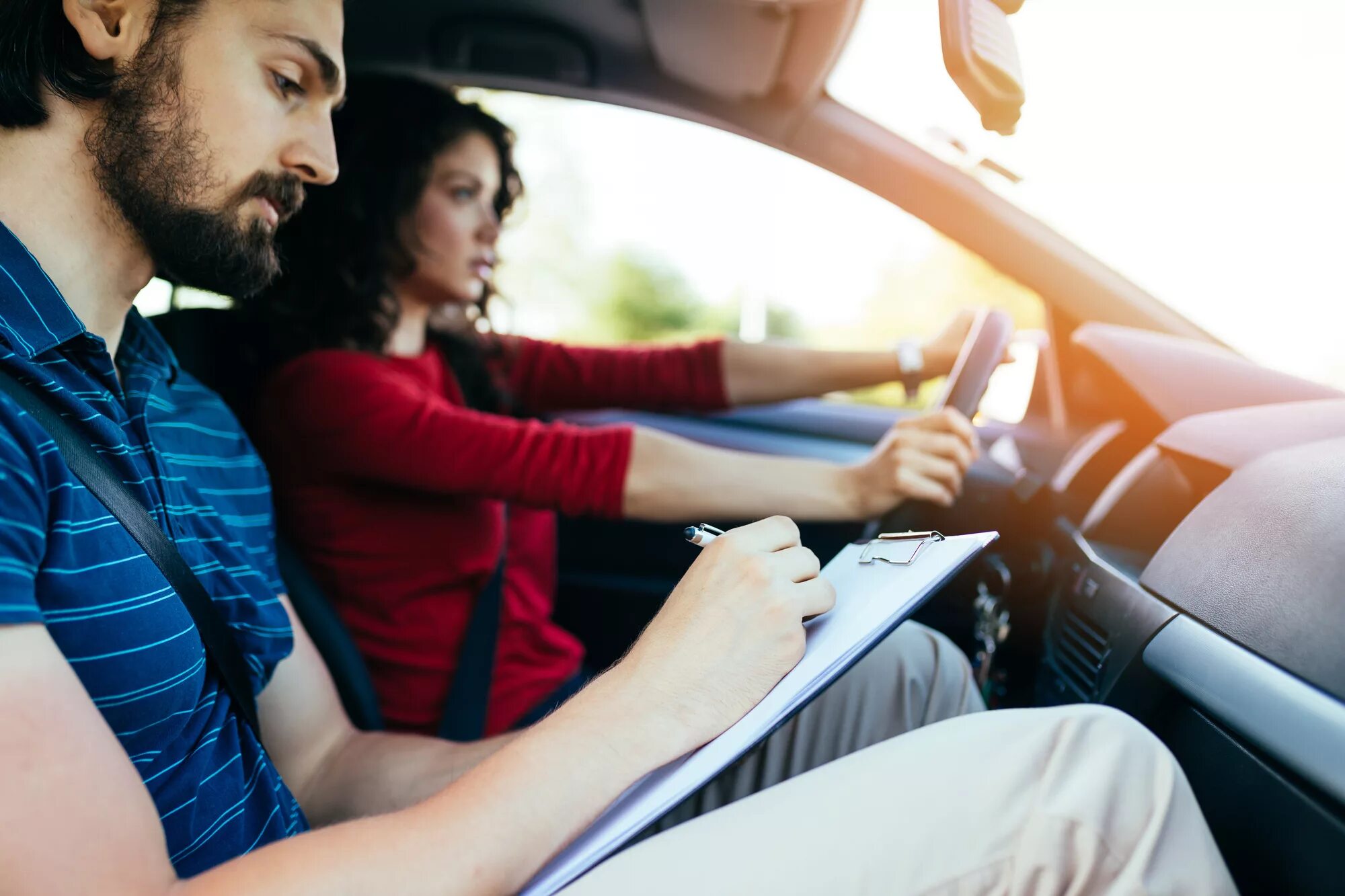 He likes to drive. Driving School. Ar Driving School. Right Driving School.