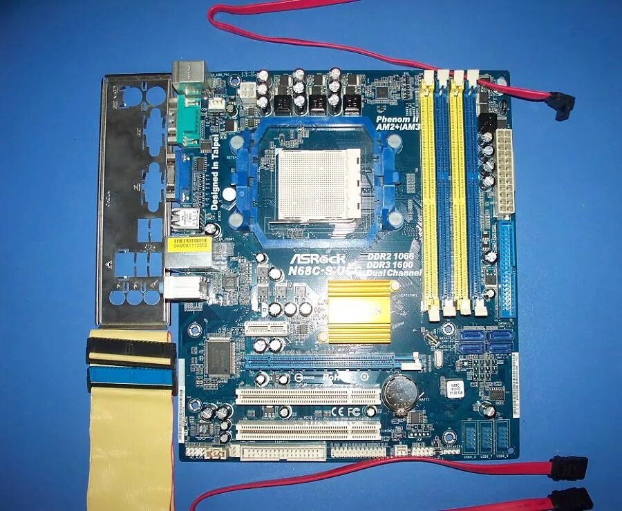 N68c s ucc драйвера windows 10. Материнская плата asrock n68c-s ucc передняя панель. asrock n68-s провода. n68-gs3 ucc питание процессора.