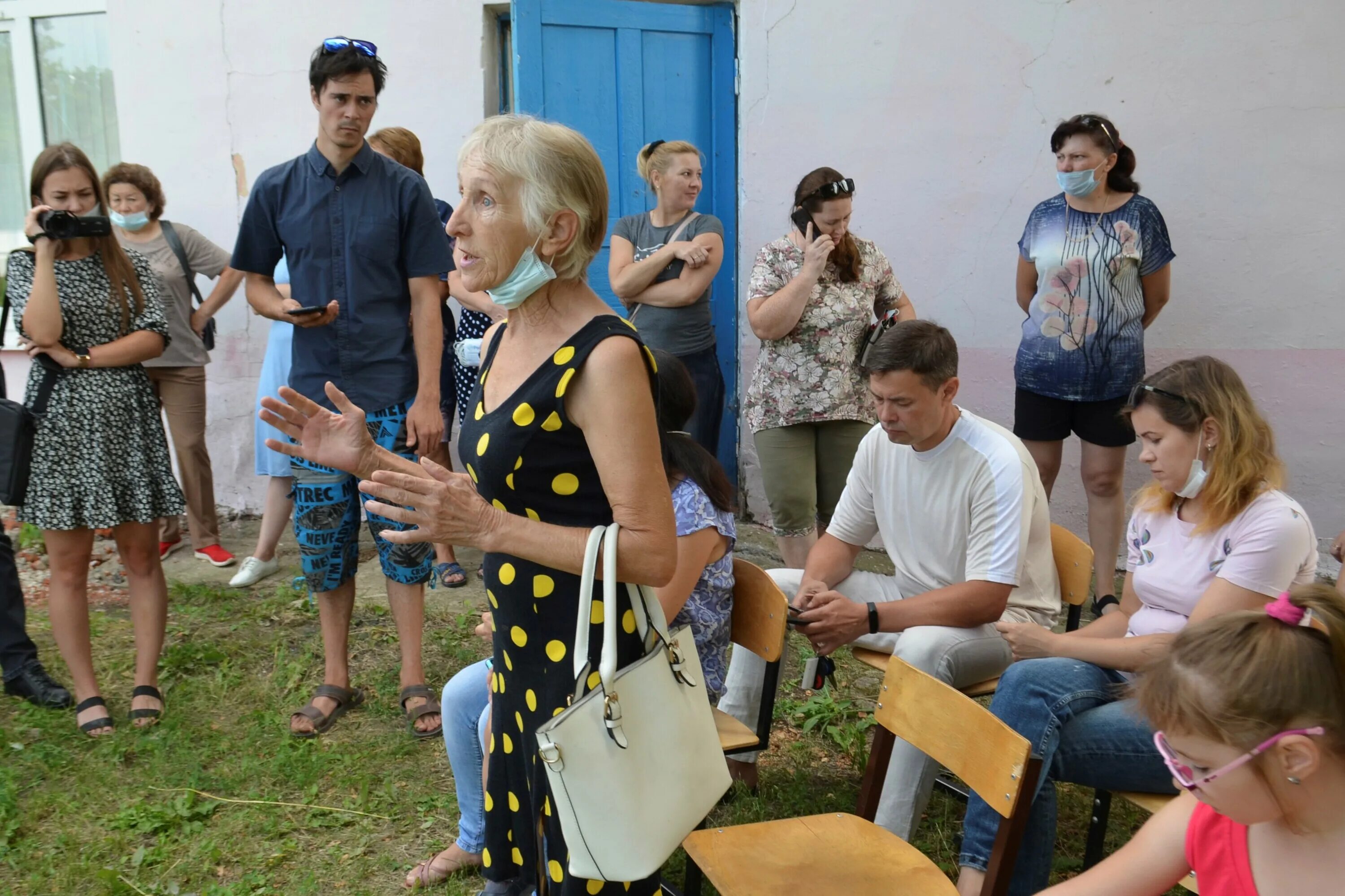 2 новости события факты. Село Семилуки школа. Семилуки Воронежская область. Школа села Семилуки.