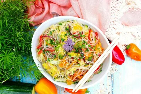 Салат с фунчозой и овощами рецепт классический