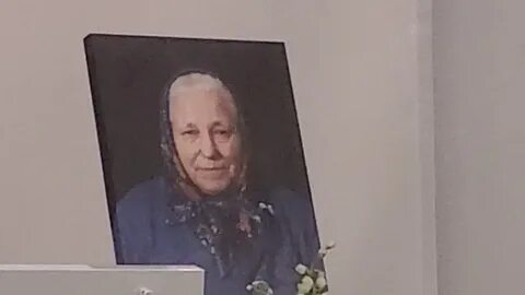 Могила мамы песня