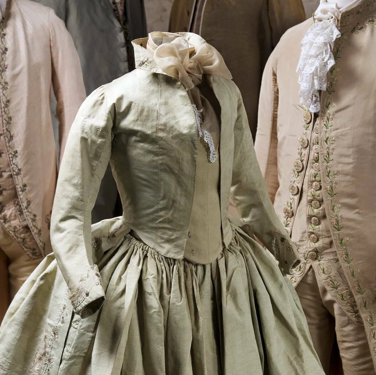 18 th century. Мода рококо 18 век. 18 th century. Портреты мужчин 17 -18 века. Жозеф каро (joseph caraud), 1821-1905.