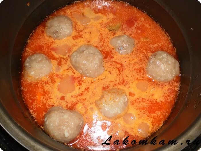 Готовим ежики из фарша в кастрюле. Ёжики в кастрюле. Ёжики из фарша с рисом в духовке. Ежики с гарниром на сковороде. Ёжики с рисом и фаршем с подливкой.