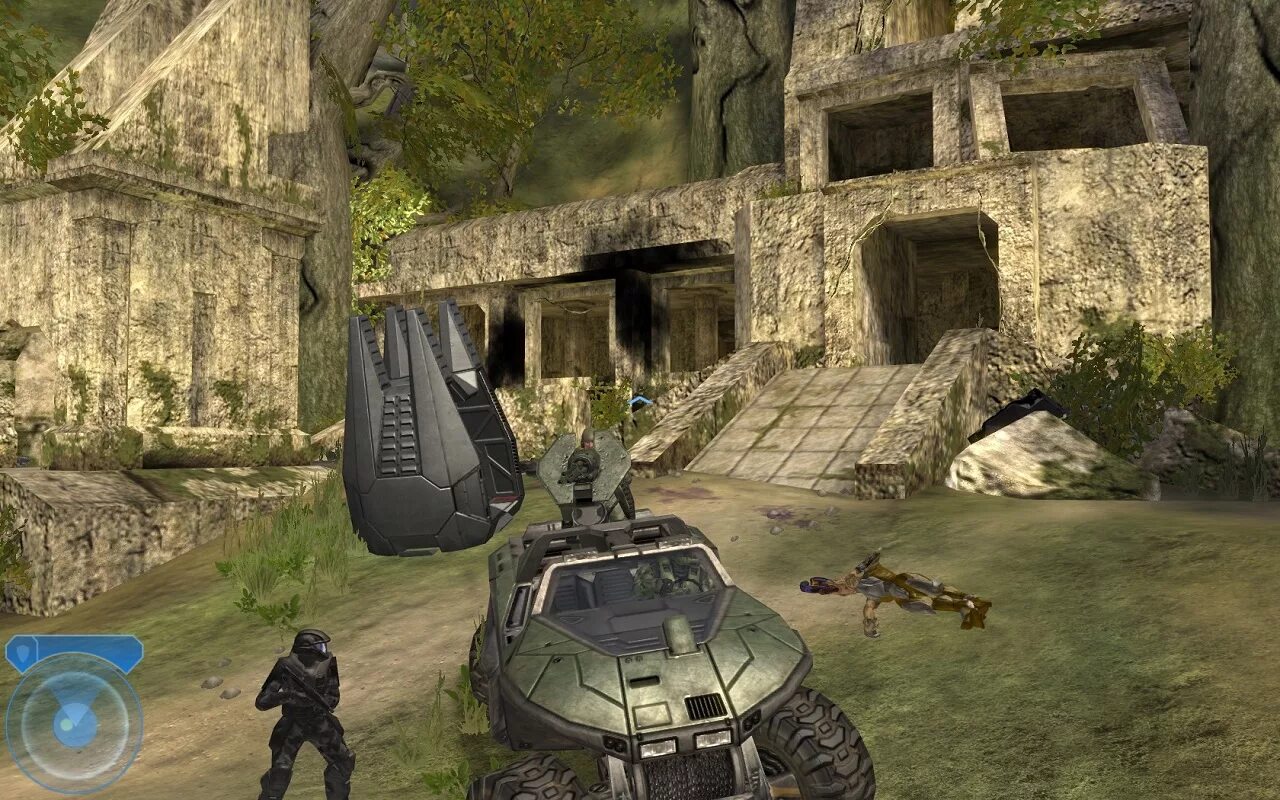 Halo game. Хало 2. Игра Хейло 2. Хало игра. Хало 2 2004.