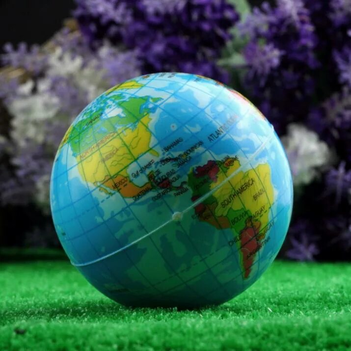 Мяч земля большой. Земной шар. Мяч земной шар. Планета земля. Глобус земли.