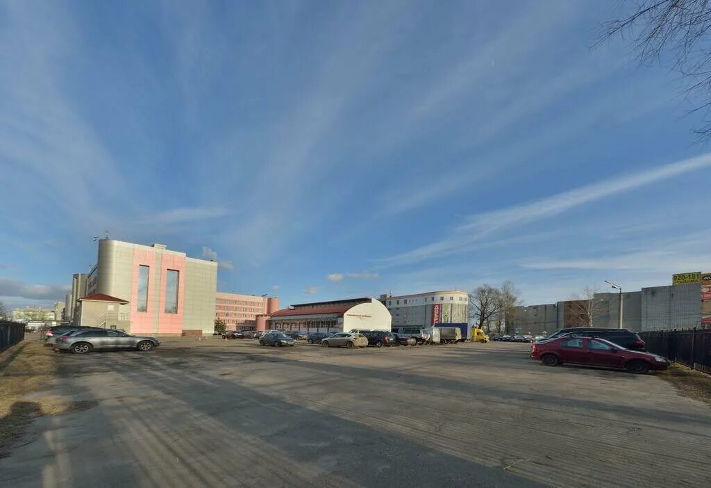 гостиница которосль ярославль. спортивный комплекс которосль ярославль. гостиница которосль завтраки. ул большая октябрьская 87.