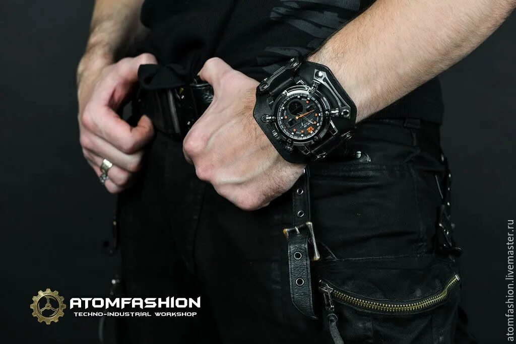 Terminator watch. Atomfashion часы. Шпионские часы наручные. Часы Terminator. Наручные часы Терминатор.