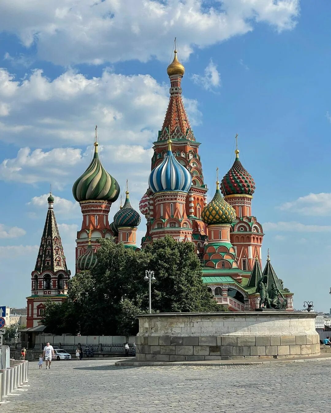 Выше 30. Red Square in Moscow.