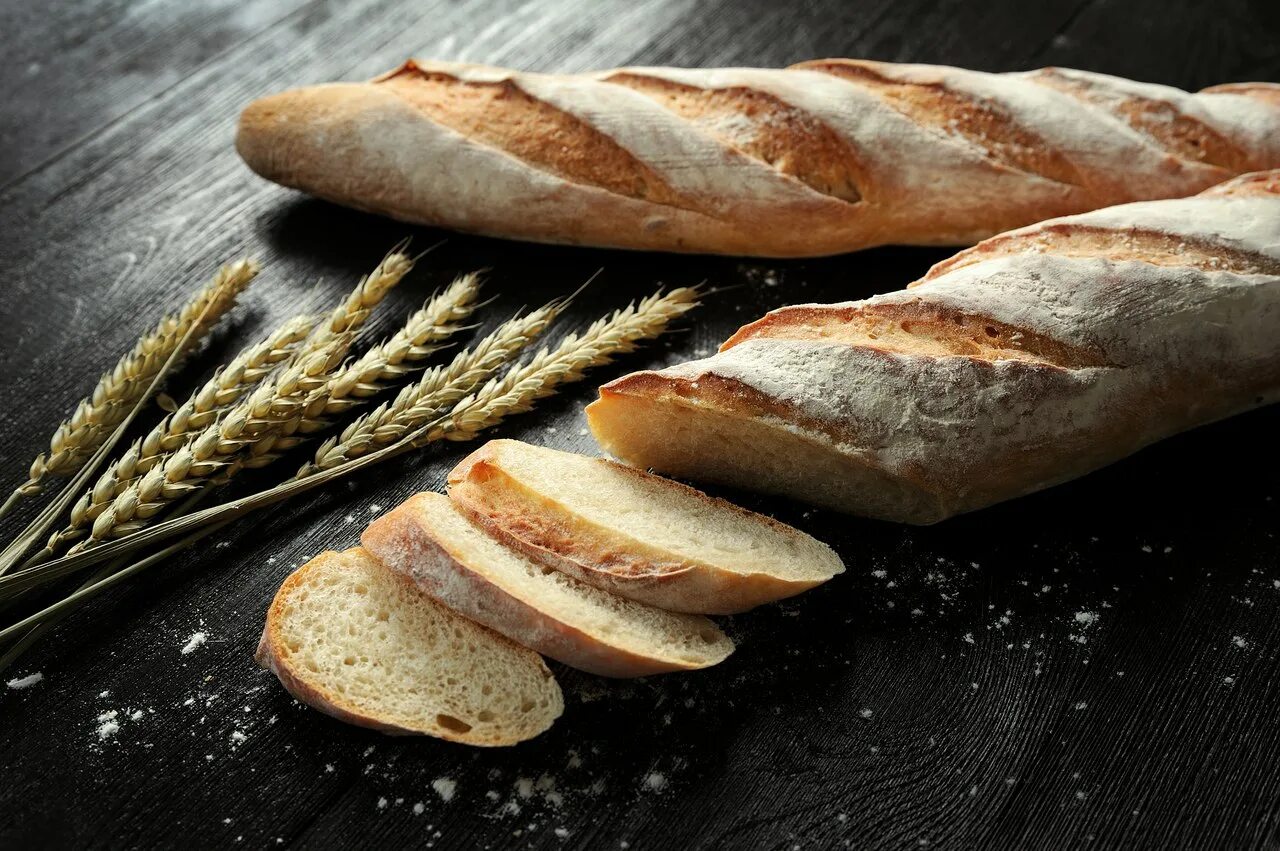 French bread. Багет французский. Французский багет (франция). Франция багет. French bread.