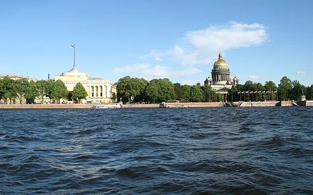 Адмиралтейская набережная 2 метро