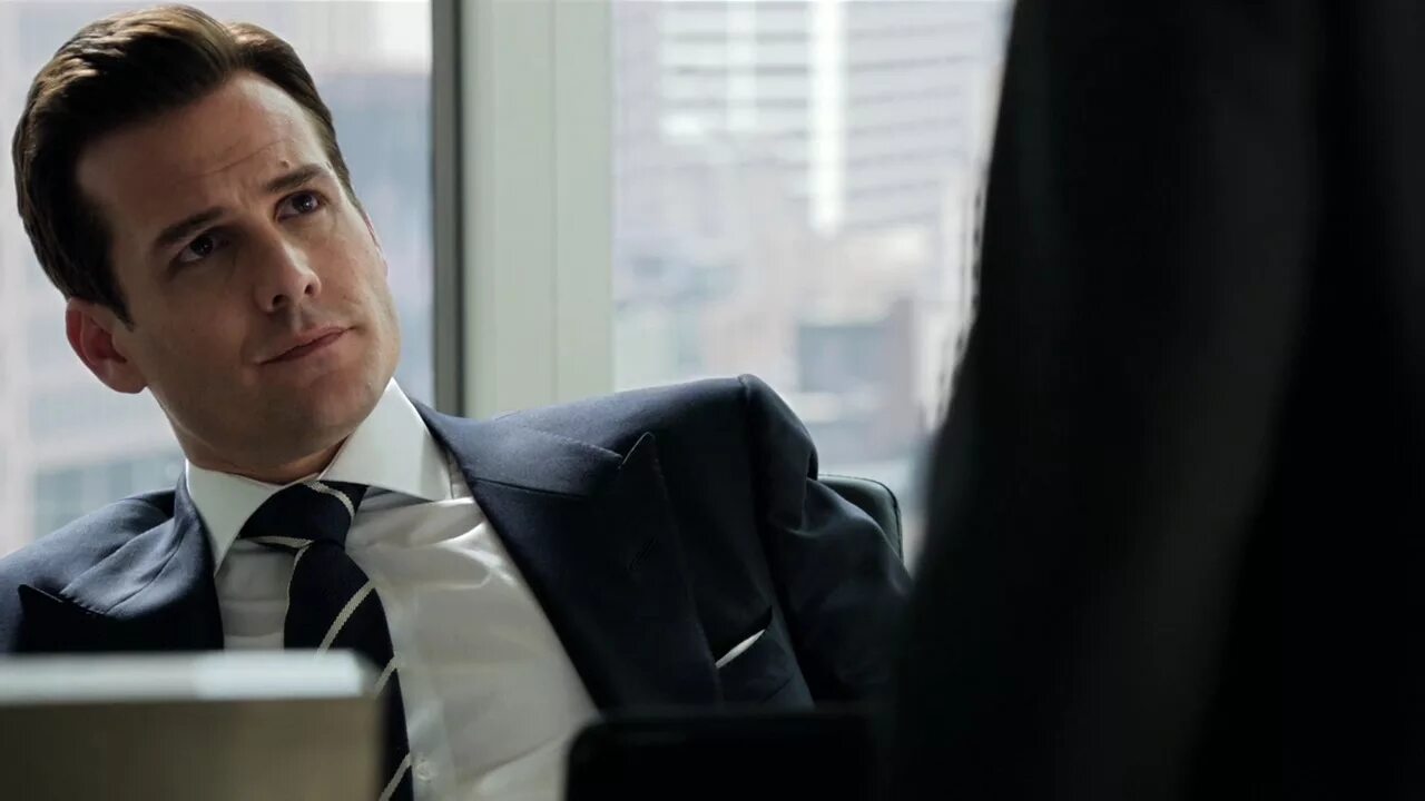 Харви спектер и майк росс. Дарби форс мажоры. Форс мажоры читать. Форс мажоры махт. Форс мажоры клэр.