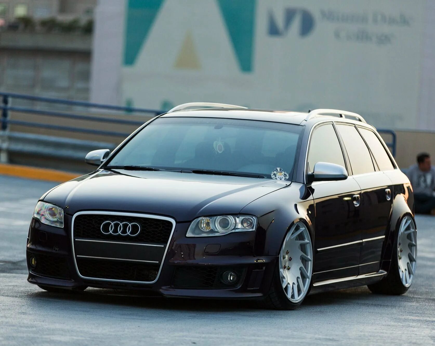 B 4 b 7. Audi a4 b7. Audi a4 b7 Wagon. Audi RS b7 avant. Audi rs4 b6.