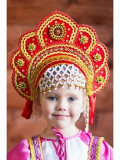 Национальный костюм кокошник