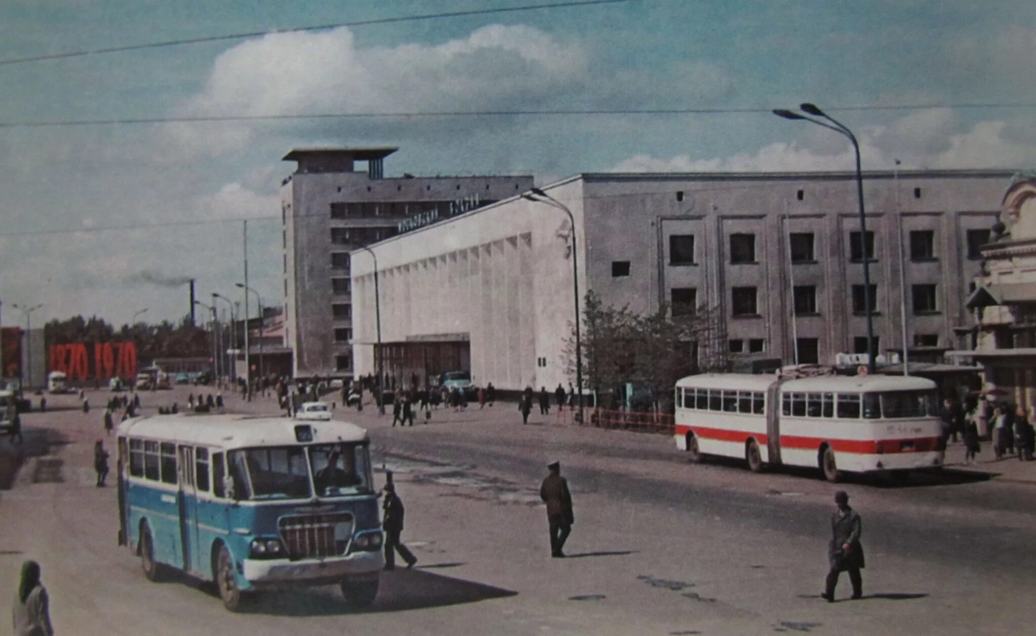 Вокзал Московский г.Горький. Московский вокзал Нижний Новгород в 1970. Нижний Новгород в 80 е годы. Нижний Новгород Московский вокзал в 90. Пл советская нижний новгород