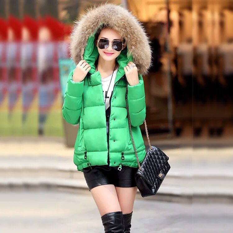 Какие куртки в моде фото. Модные куртки. Красивые модные куртки. Зеленая куртка. Куртка женская зимняя.