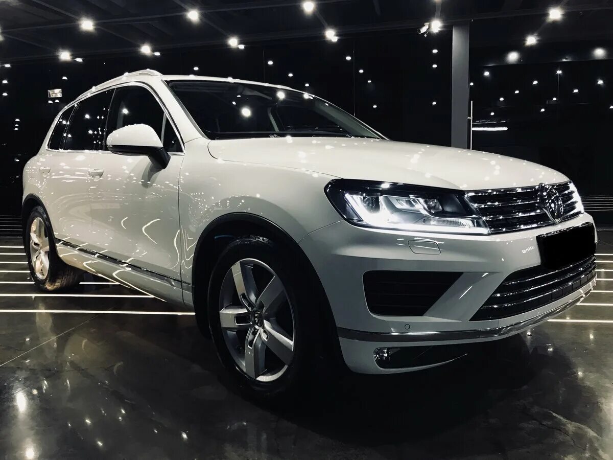 Volkswagen Touareg 2016 белый. Белый Фольксваген Туарег 2016. Туарег 2016 белый. Фольксваген Туарег 2016. Купить туарег рестайлинг