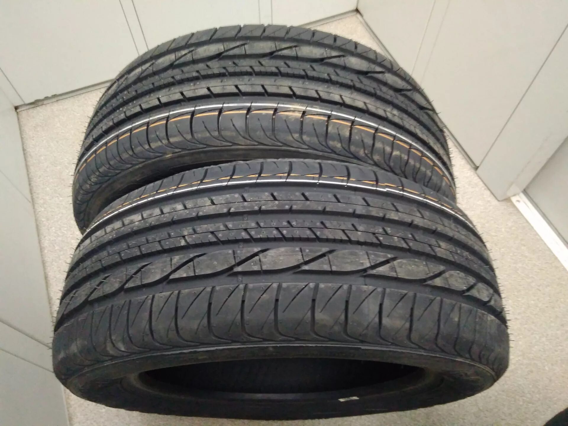 Good year sport. Eagle Sport 205/55 r16. Goodyear Eagle Sport 2. Гудиер спорт 2 195/60/15. Goodyear Eagle Sport.