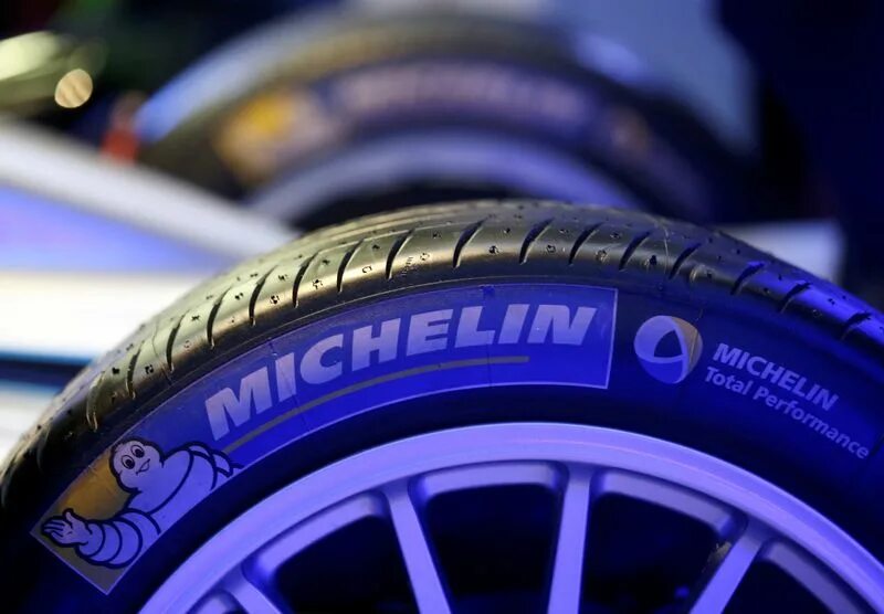 Michelin обзор. Mishlene шины logo. мишлен логотип. michelin шины лого. michelin производители шин.